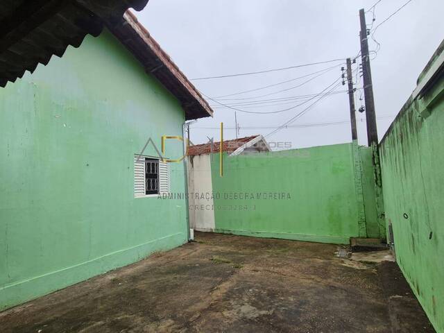 #CA1288 - Casa para Venda em Botucatu - SP - 2