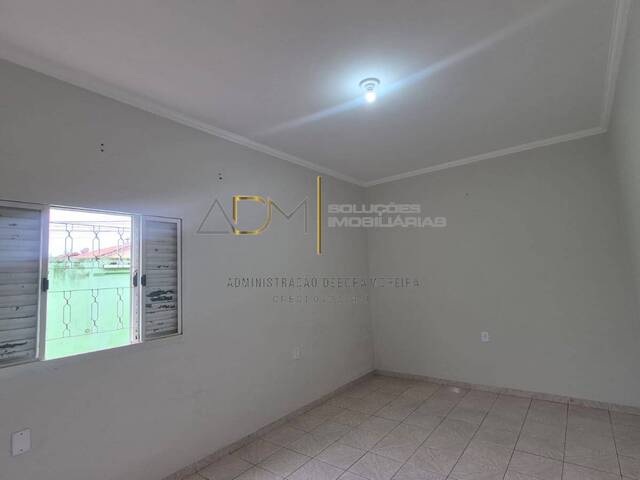 Casa para Venda em Botucatu - 5
