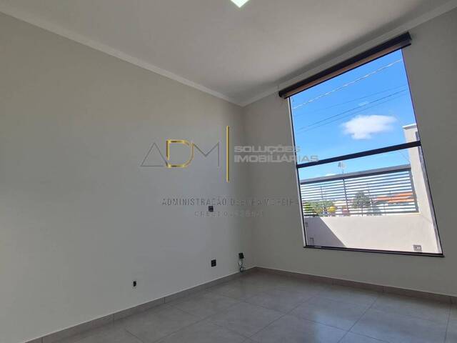 #CA1295 - Casa para Venda em Botucatu - SP - 2