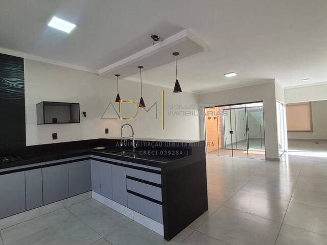 Venda em Residencial Ouro Verde - Botucatu