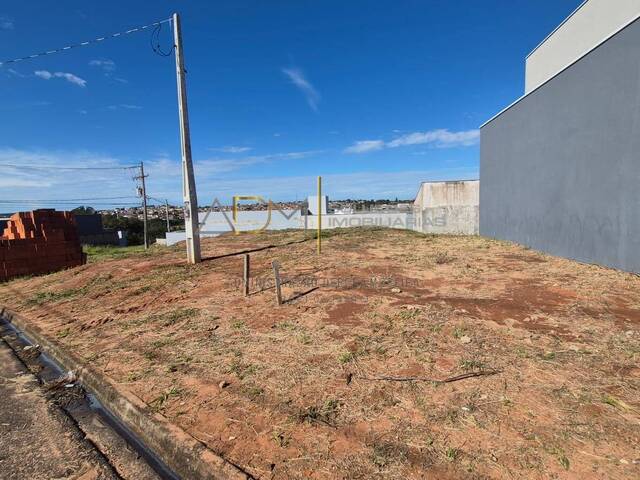 Terreno para Venda em Botucatu - 3