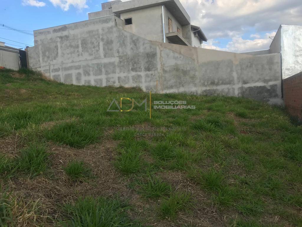Terreno á venda no Jardim Itália com 750m² em Botucatu-SP