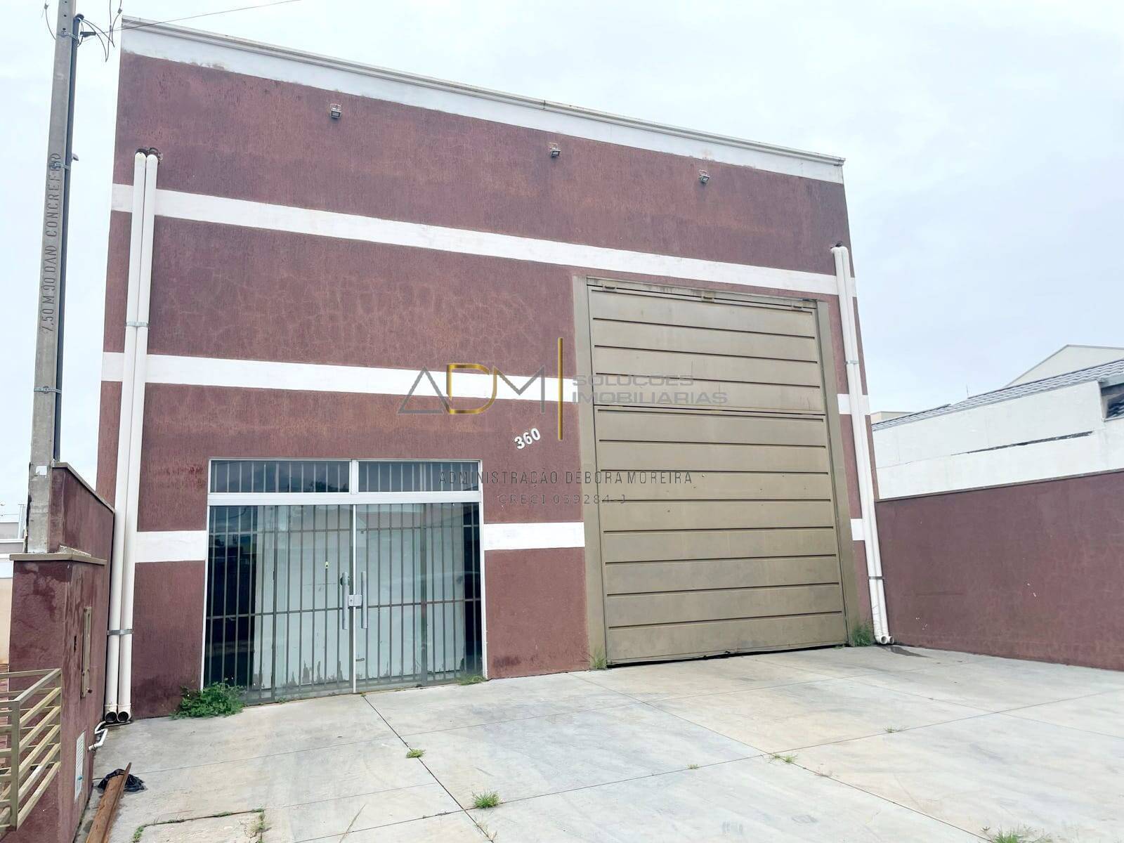 Barracão comercial no Residencial Ouro Verde em Botucatu-SP