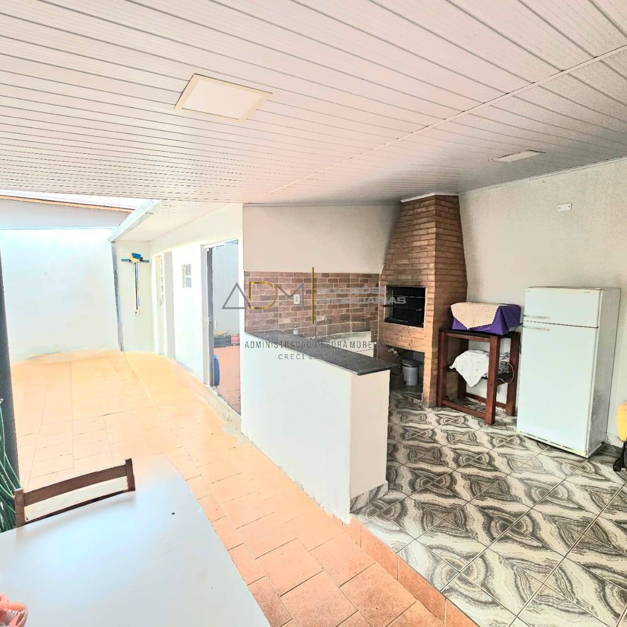 Casa á venda, de esquina na Vila Mariana em Botucatu-SP