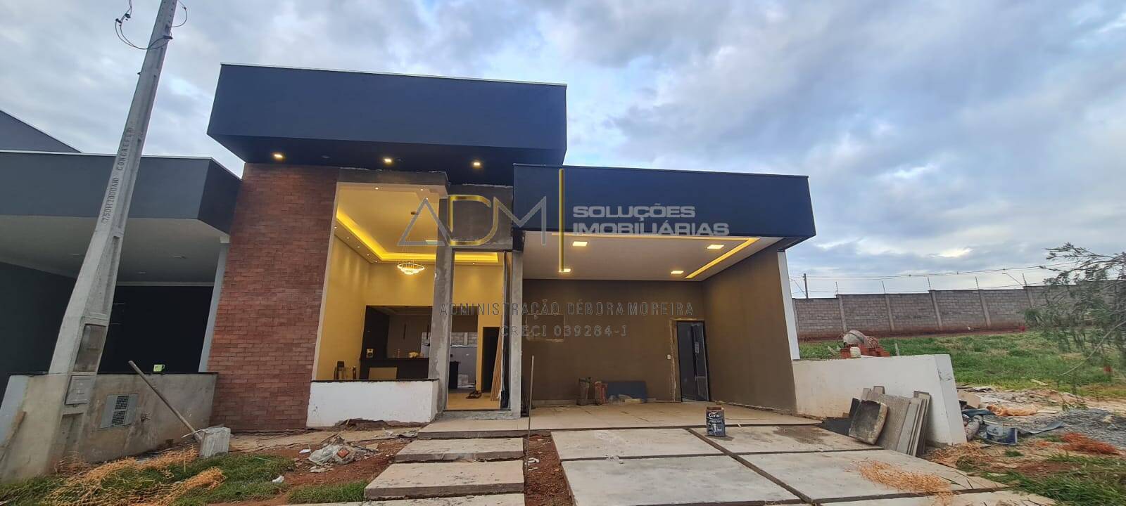 Casa em fase de acabamento no Condomínio Reserva Central Parque -Botucatu