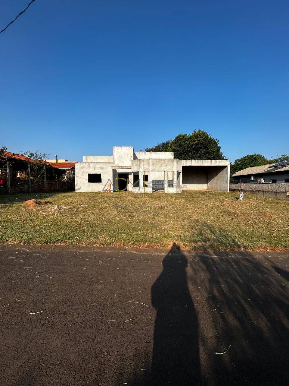 Casa em construção no Residencial Parque Laguna em Botuctu-SP